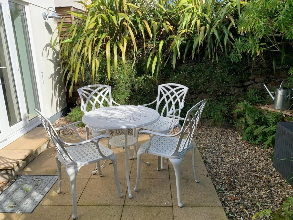Little Karenza Is The Perfect Cornish Getaway Villa Saint Anthony Exterior photo